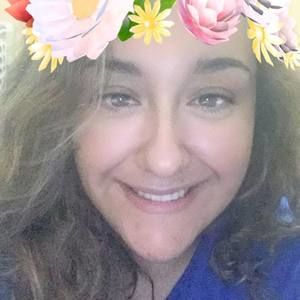 Meet your Posher, Yvette